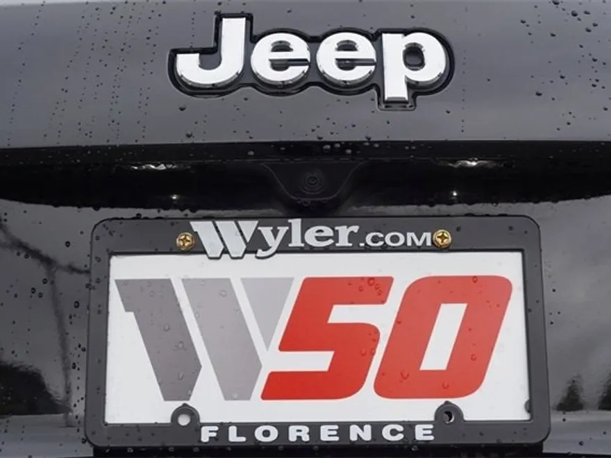 2019 Jeep Grand Cherokee Limited photo 1