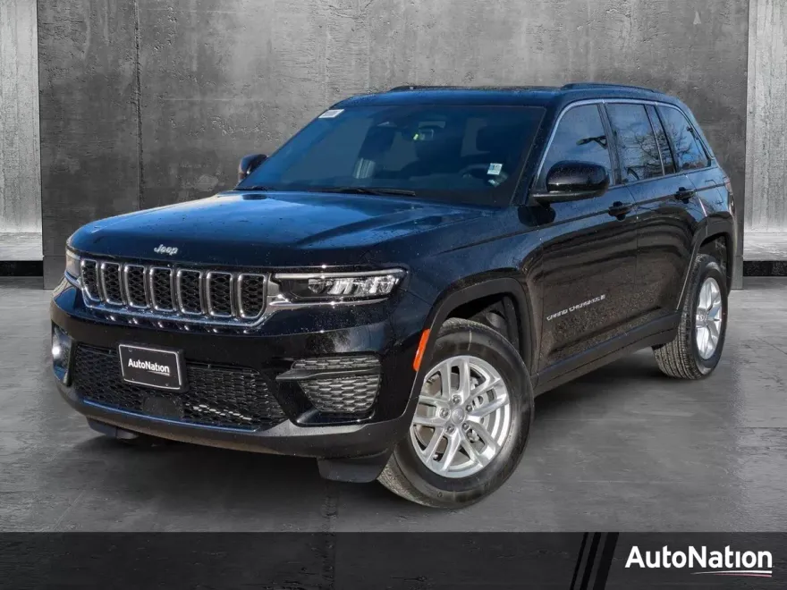 2025 Jeep Grand Cherokee Laredo X photo 1