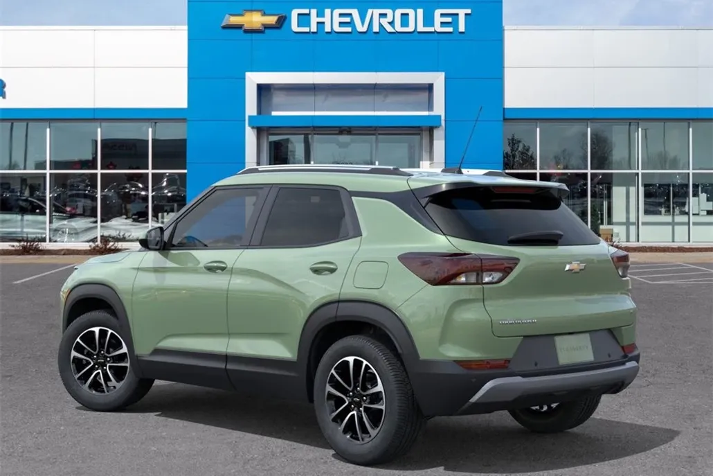 2026 Chevrolet Trailblazer LT photo 1