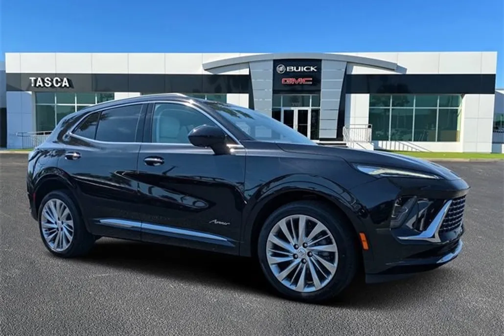 2025 Buick Envision Avenir photo 1