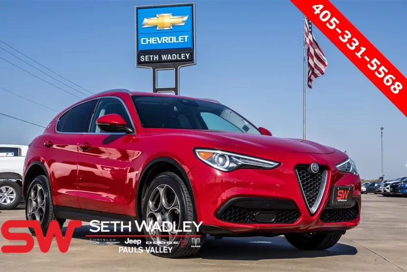 2018 Alfa Romeo Stelvio Base photo 1