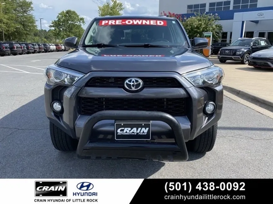 2018 Toyota 4Runner SR5 photo 1