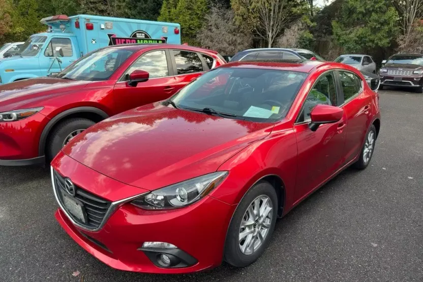 2015 Mazda Mazda3 Grand Touring photo 1