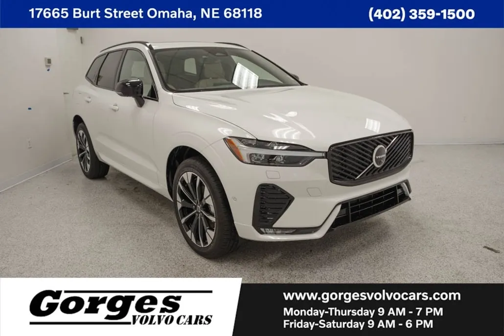 2026 Volvo XC60 B5 Plus photo 1