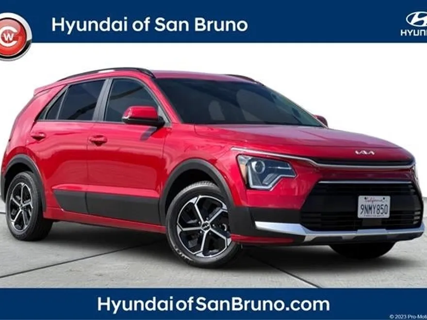 2024 Kia Niro EX photo 1