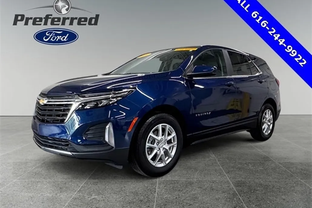 2022 Chevrolet Equinox LT photo 1