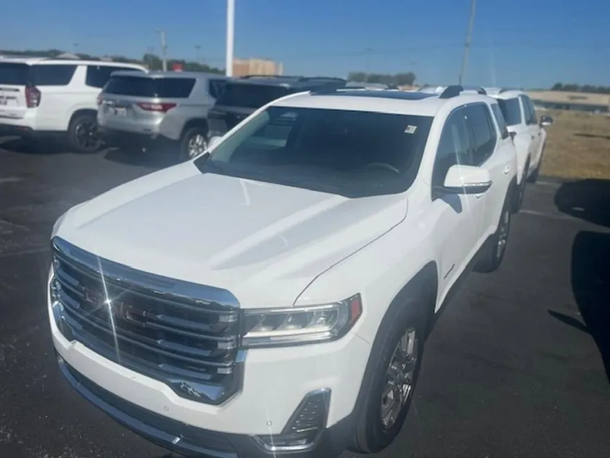 2022 Gmc Acadia SLE photo 1