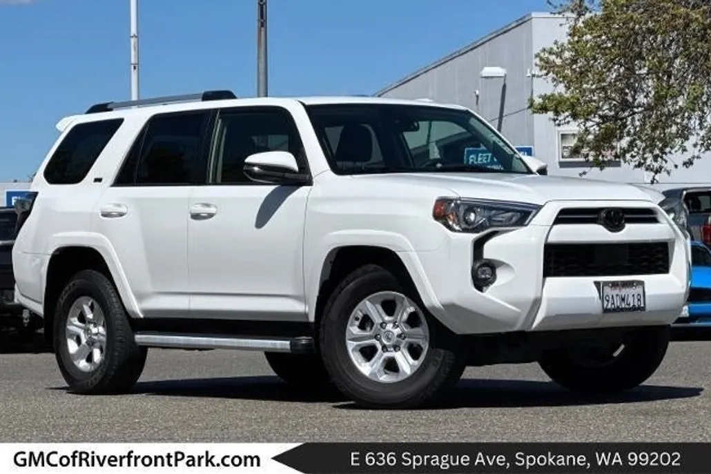 2022 Toyota 4Runner SR5 Premium photo 1