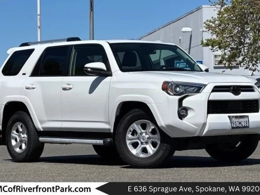 2022 Toyota 4Runner SR5 Premium photo 1