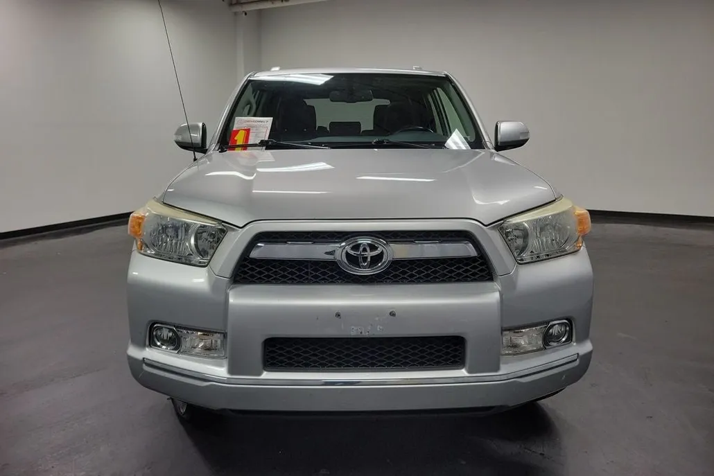 2012 Toyota 4Runner Limited photo 1