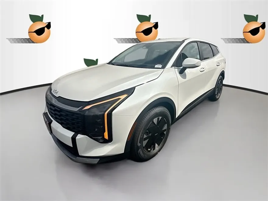 2026 Kia Sportage Hybrid LX photo 1