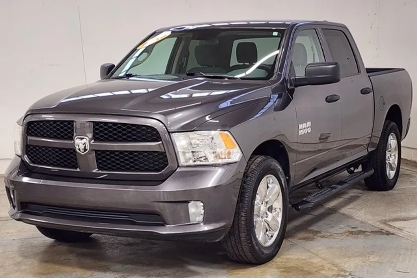 2018 Ram 1500 Tradesman photo 1