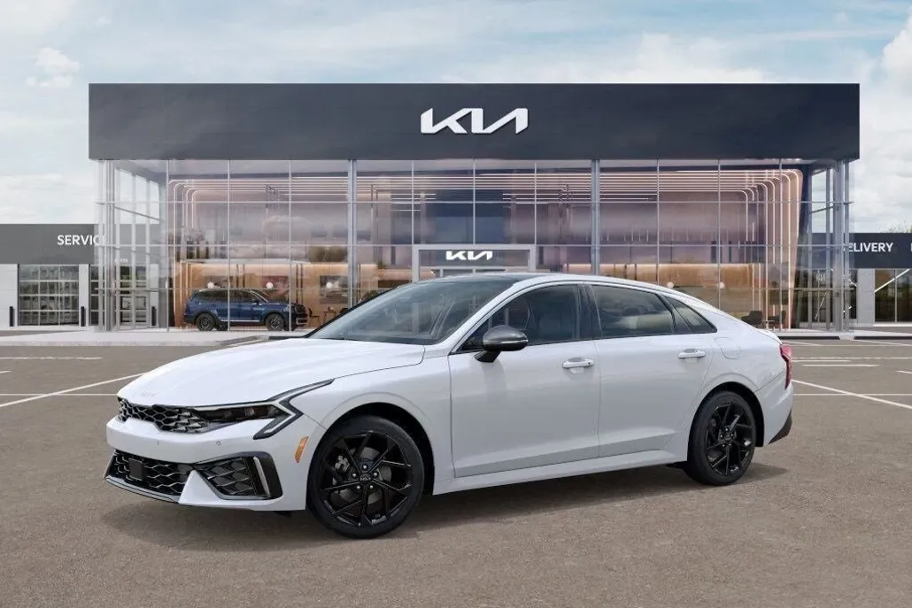 2026 Kia K5 GT-Line photo 1