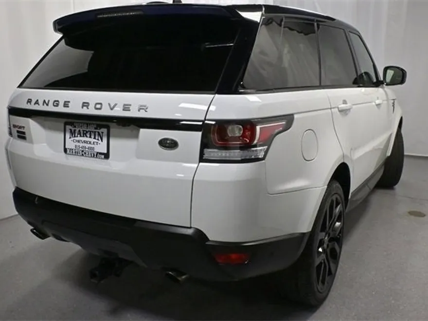 2016 Land Rover Range Rover Sport SuperCharged photo 2