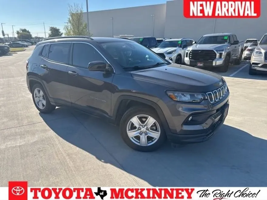 2022 Jeep Compass North Edition Latitude photo 1