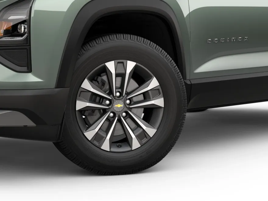 2026 Chevrolet Equinox LT photo 4