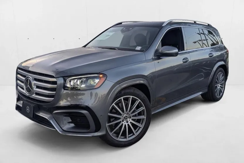 2025 Mercedes Benz GLS 450 4MATIC photo 1