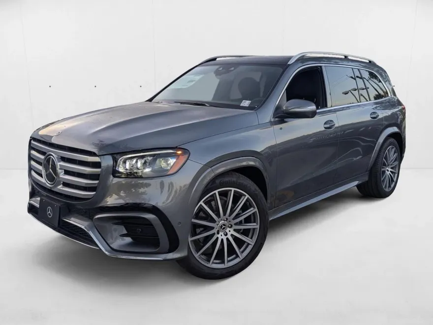 2025 Mercedes Benz GLS 450 4MATIC photo 1