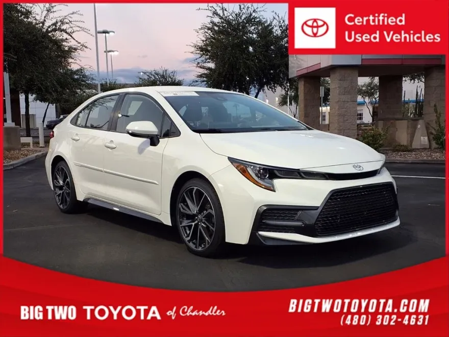 2021 Toyota Corolla SE photo 1