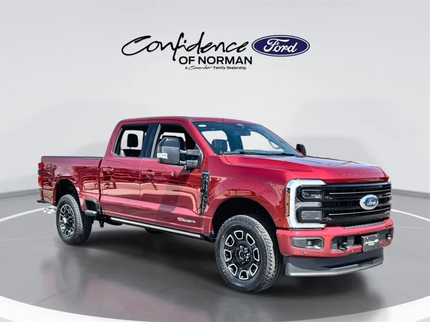 2025 Ford F-250 Platinum photo 1