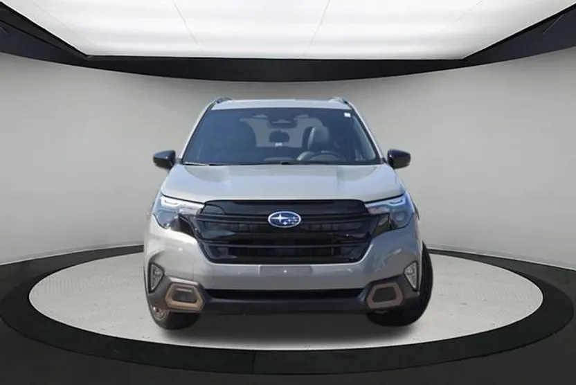 2025 Subaru Forester Sport photo 1
