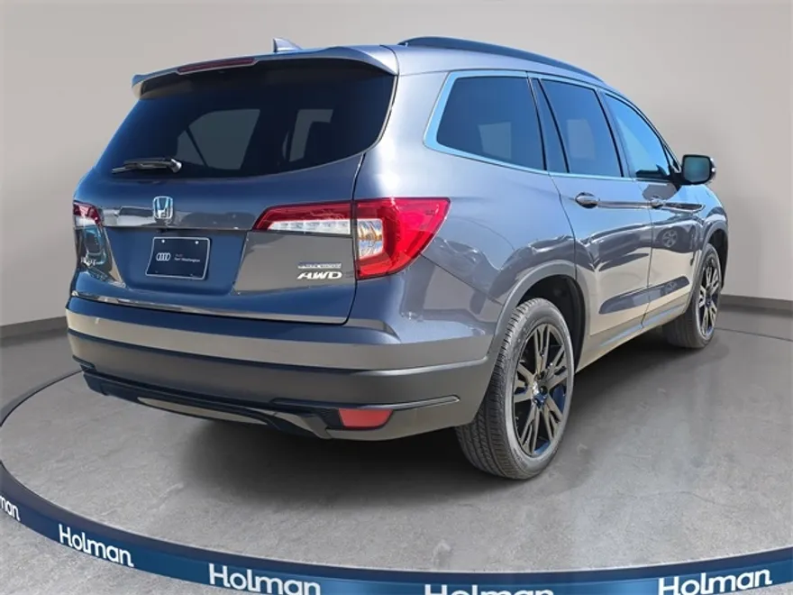 2022 Honda Pilot Special Edition photo 1