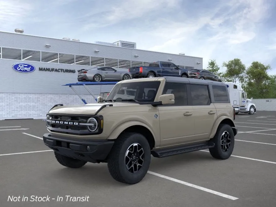 2025 Ford Bronco Outer Banks photo 1