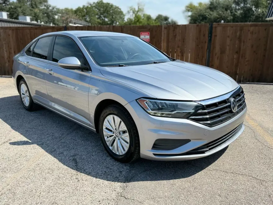 2020 Volkswagen Jetta 1.4T photo 1