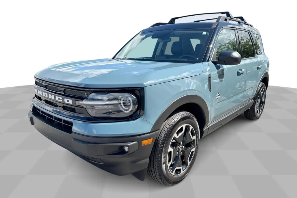 2023 Ford Bronco Sport Outer Banks photo 1