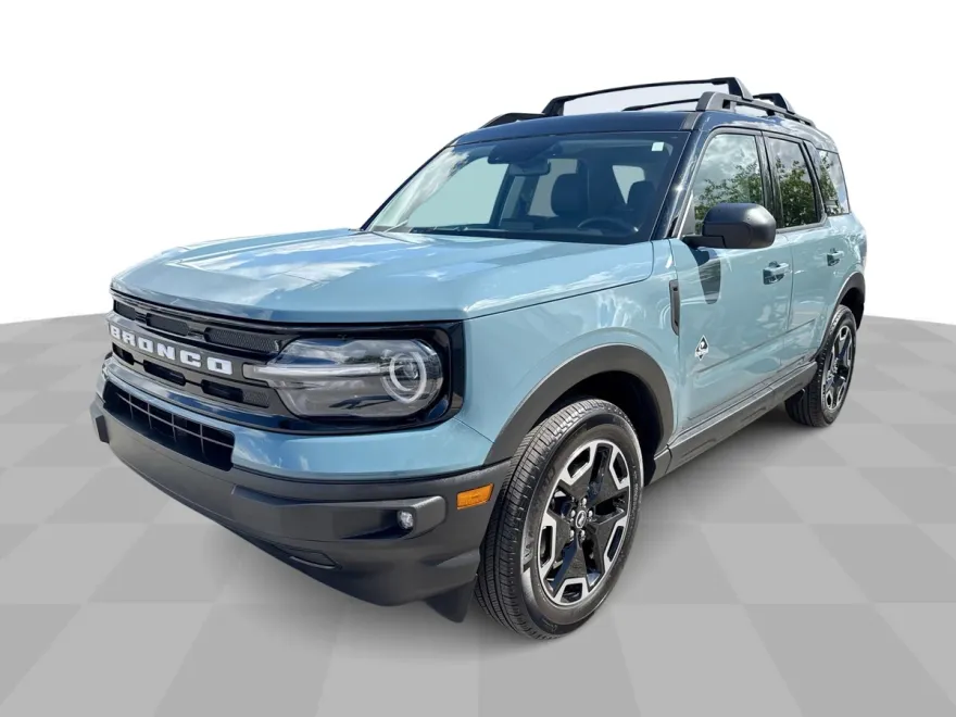 2023 Ford Bronco Sport Outer Banks photo 1