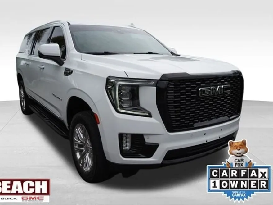 2022 Gmc Yukon XL SLT photo 1