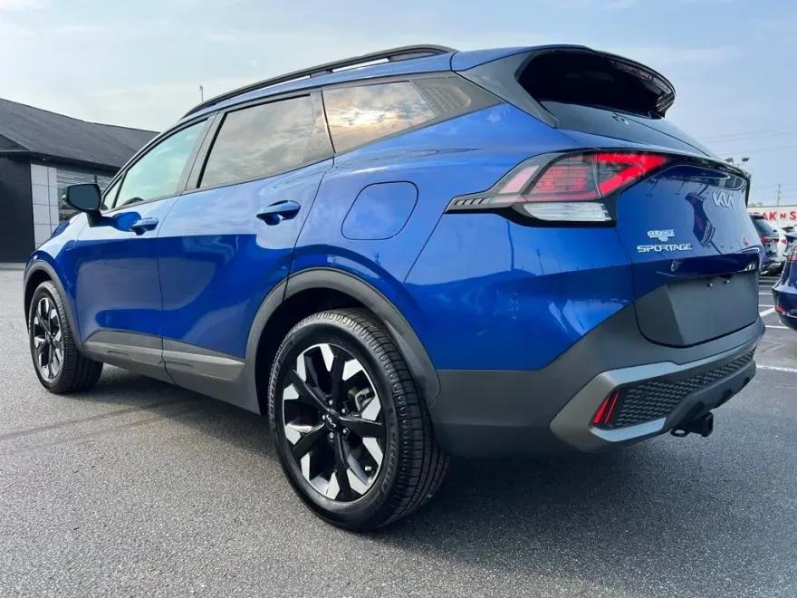 2023 Kia Sportage X-Line photo 1