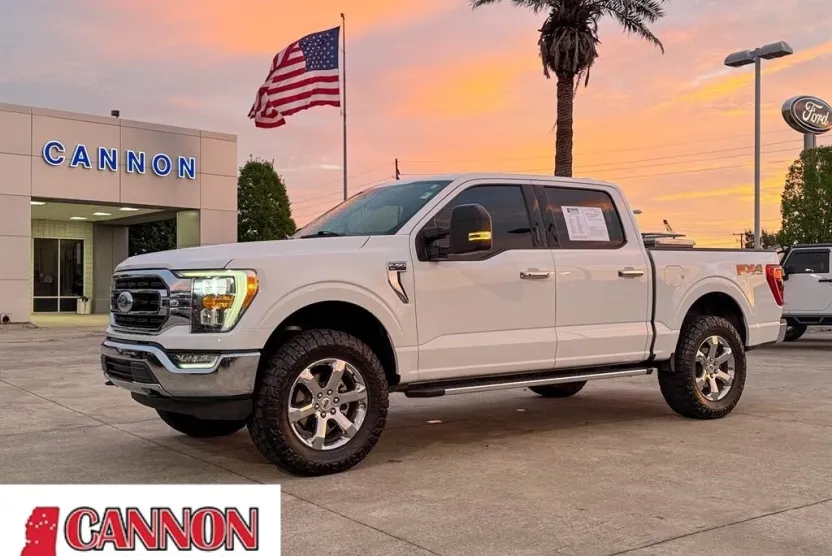 2022 Ford F-150 XLT photo 1
