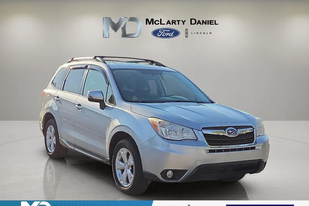 2014 Subaru Forester 2.5i Touring photo 1