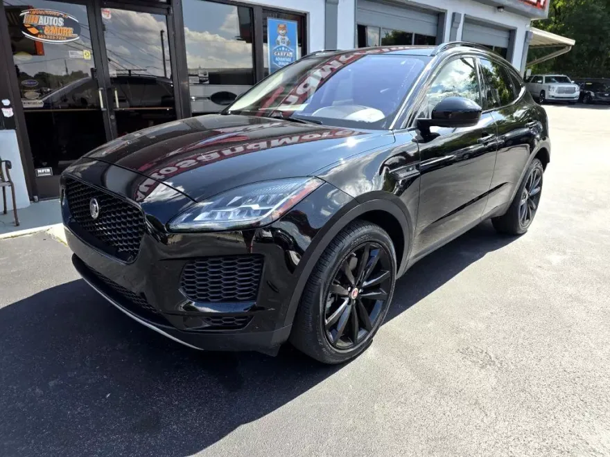 2019 Jaguar E-PACE S photo 1