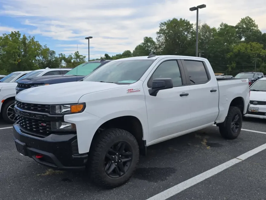 2022 Chevrolet Silverado 1500 Custom Trail Boss photo 1