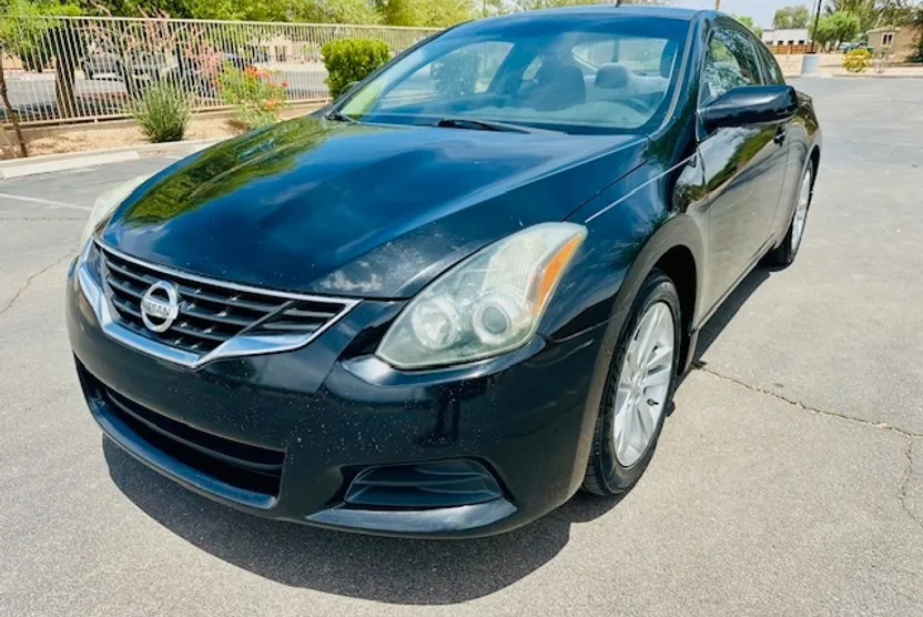 2013 Nissan Altima 2.5 S photo 1