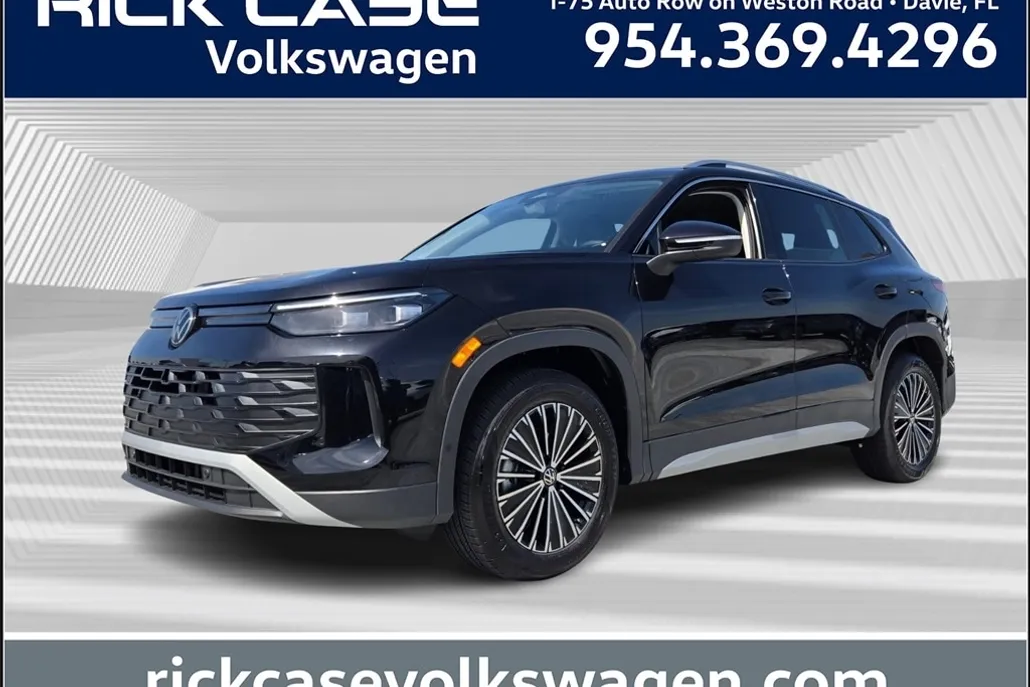 2025 Volkswagen Tiguan S photo 1
