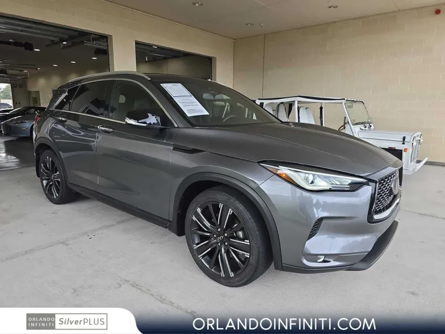 2022 Infiniti QX50 Luxe photo 1