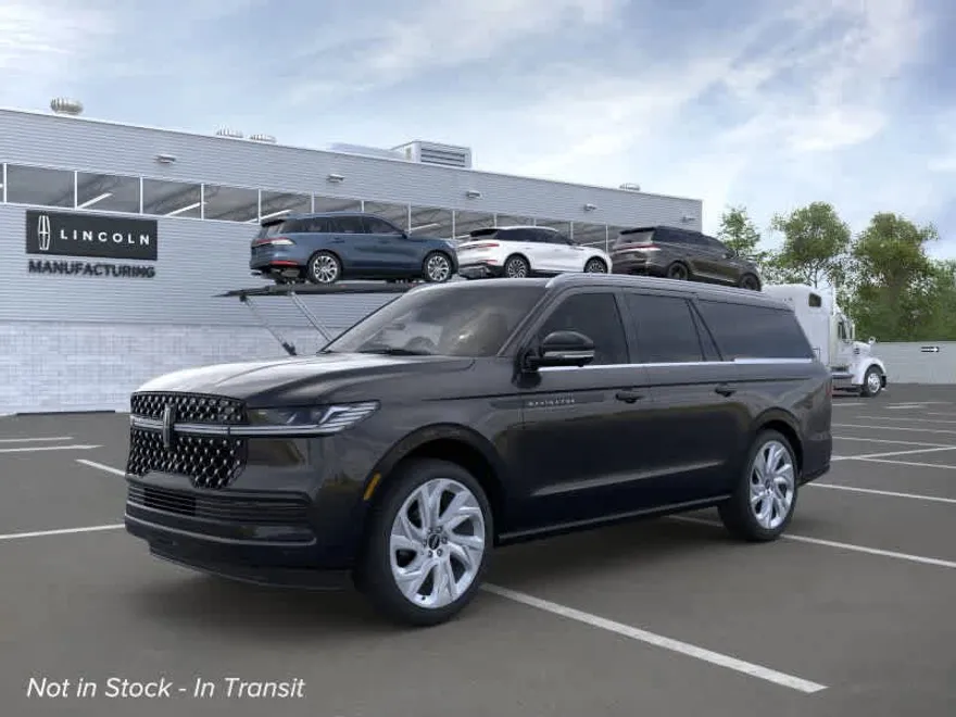 2025 Lincoln Navigator Black Label photo 1