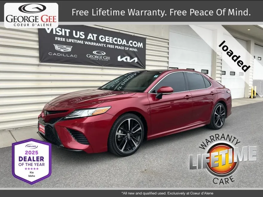 2018 Toyota Camry XSE photo 1