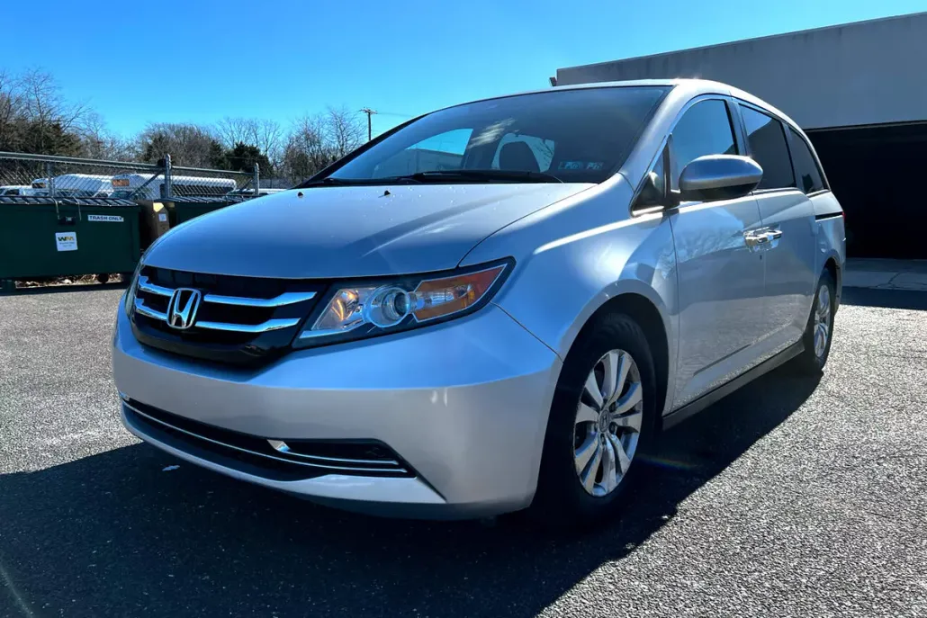 2015 Honda Odyssey EX-L photo 1