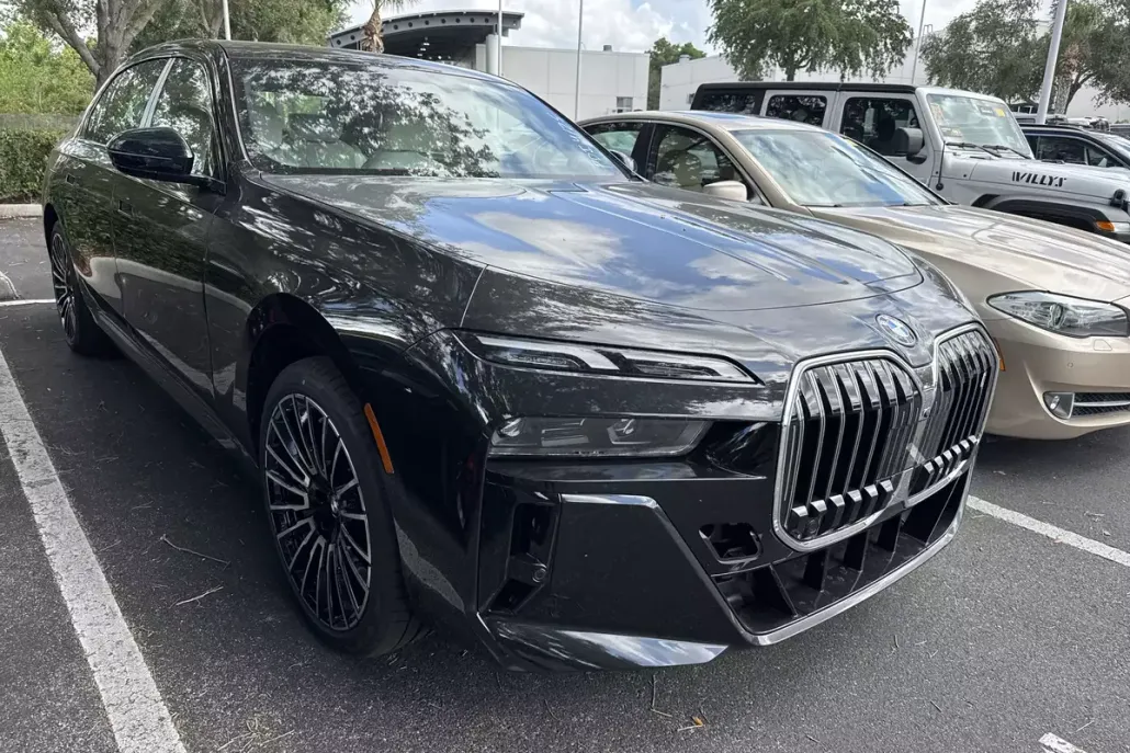2025 Bmw i7 eDrive50 photo 1