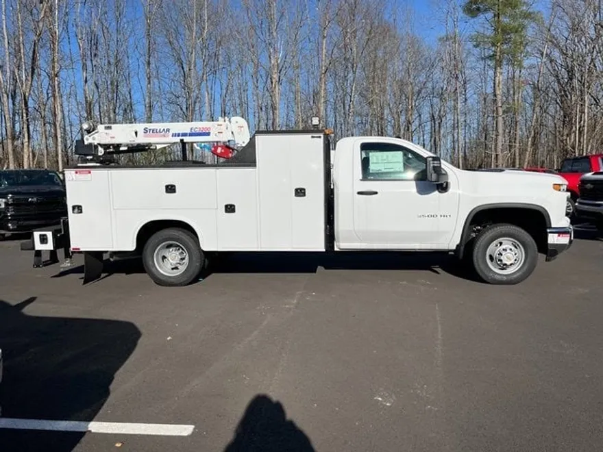 2024 Chevrolet Silverado 3500HD Work Truck photo 1