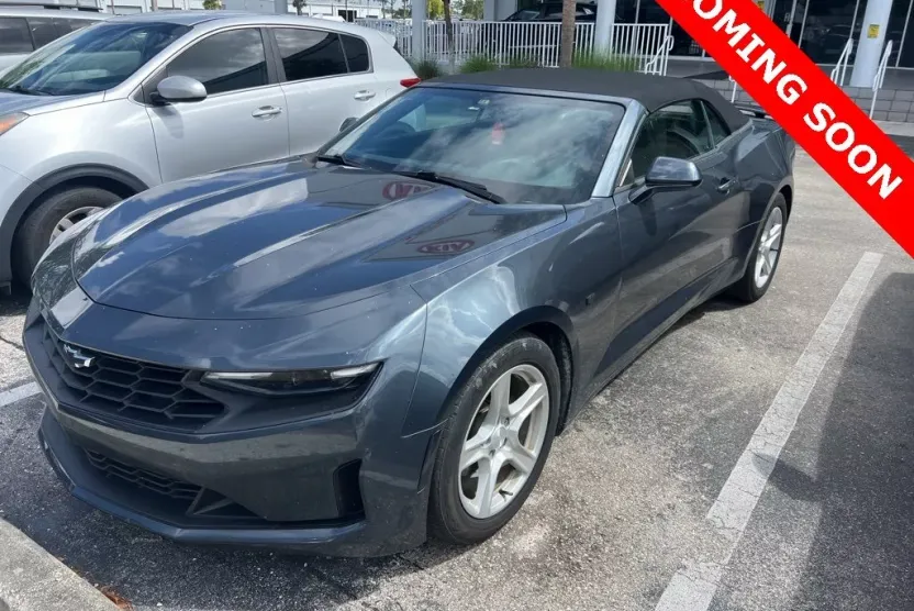 2019 Chevrolet Camaro 1LT photo 1