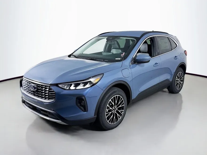 2026 Ford Escape Plug-In Hybrid photo 1