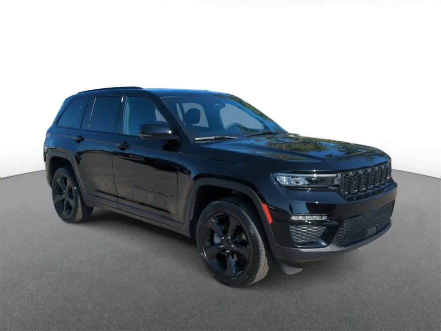 2024 Jeep Grand Cherokee Limited photo 1