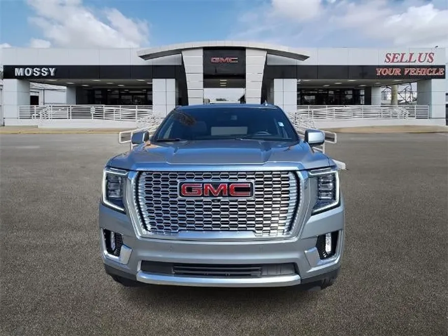 2023 Gmc Yukon XL Denali photo 1