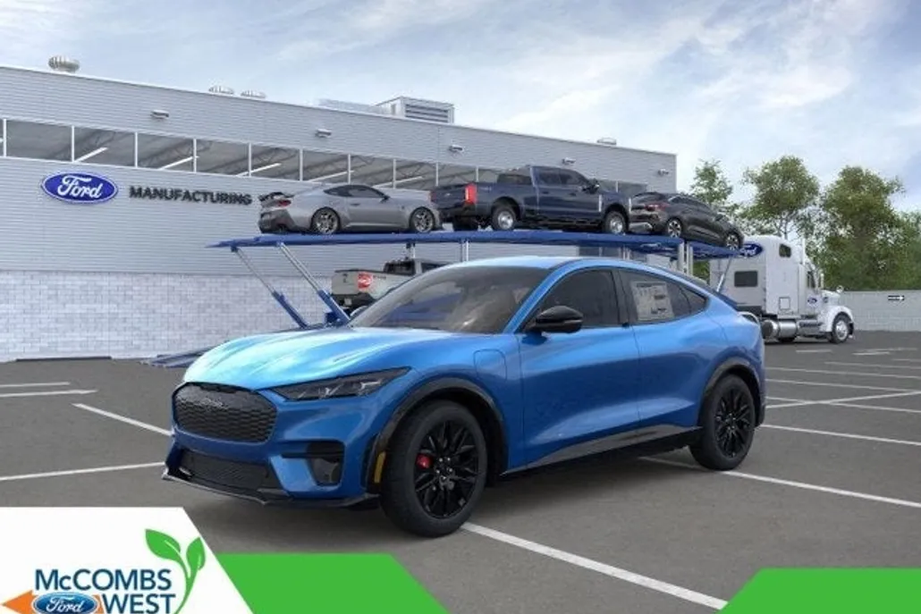 2025 Ford Mustang Mach-E Premium photo 1
