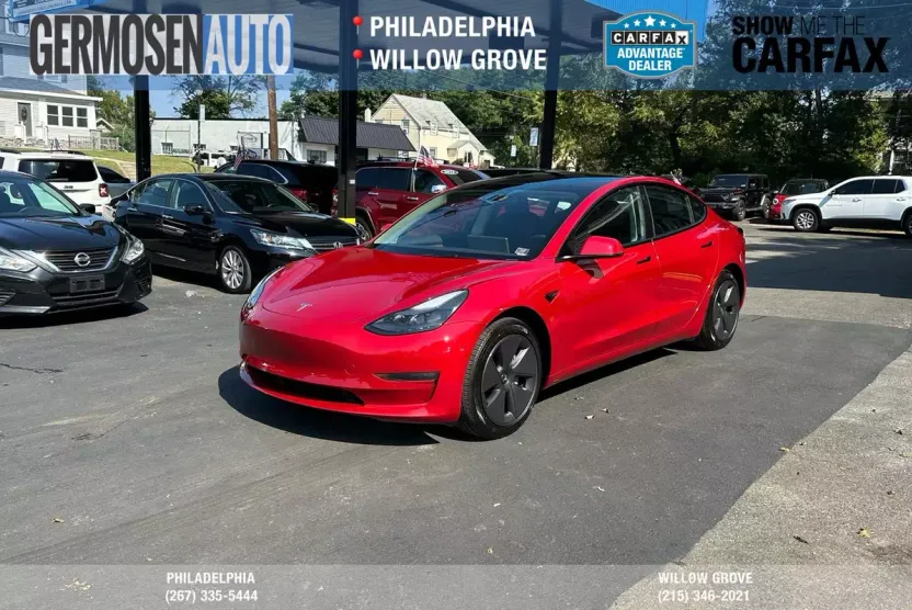 2022 Tesla Model 3 Rear-Wheel Drive photo 1